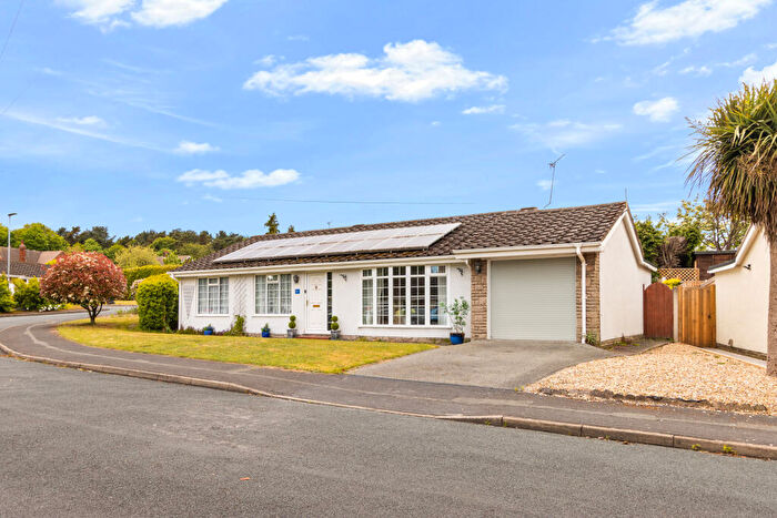3 Bedroom Bungalow For Sale In Bruce Close, Broughton, Brigg, Lincolnshire, DN20