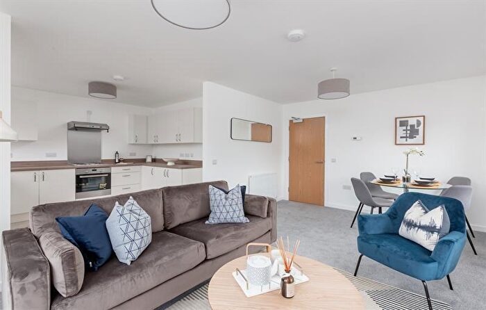 2 Bedroom Apartment To Rent In Well Spring Close, Edinburgh, EH13