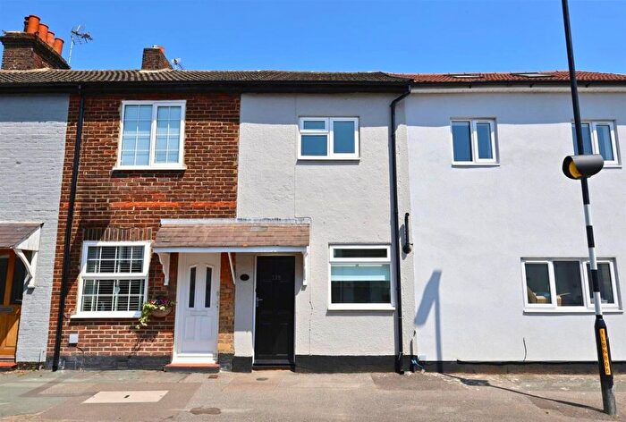 2 Bedroom Terraced House For Sale In Dunton Green, Sevenoaks, TN13