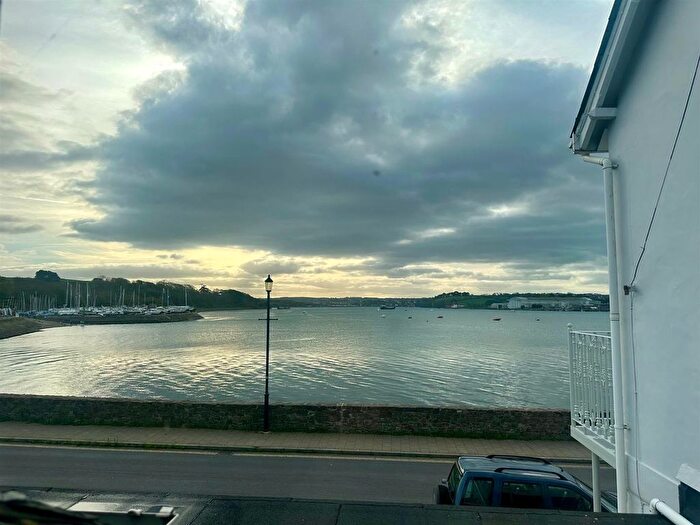 2 Bedroom Semi-Detached House To Rent In Marine Parade, Instow, Bideford, EX39