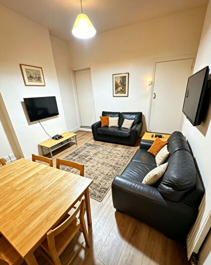 4 Bedroom Terraced House To Rent In Alton Road, Birmingham, B29