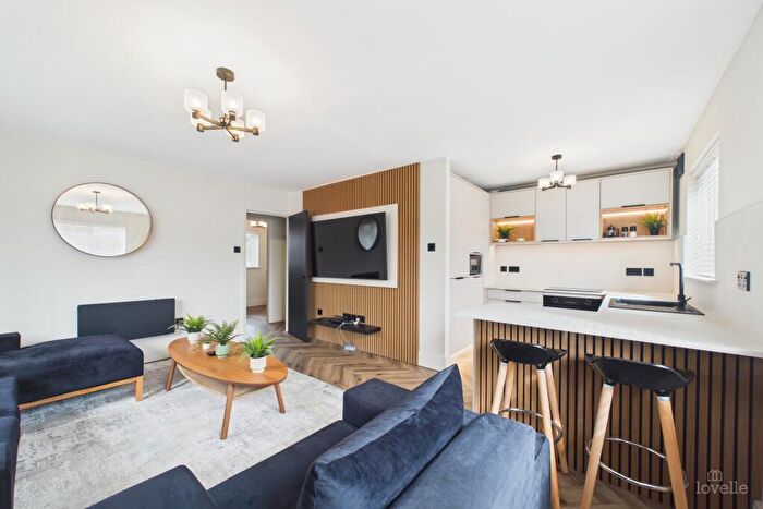 2 Bedroom Flat For Sale In Church View, Barton-upon-Humber, North Lincolnshire, DN18