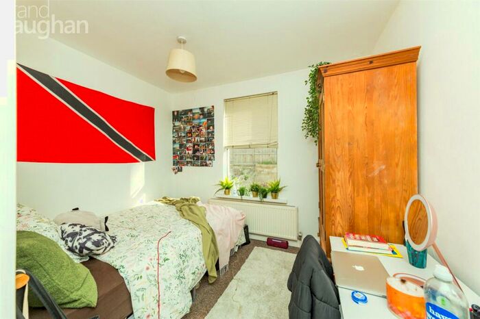 7 Bedroom Terraced House To Rent In Roedale Road, Brighton, East Sussex, BN1