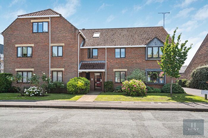 1 Bedroom Flat For Sale In Hobson Road, Oxford, Oxfordshire, OX2