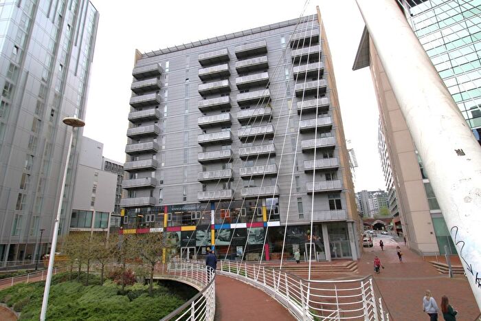1 Bedroom Flat For Sale In Dearmans Place, Manchester, M3