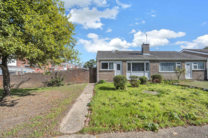 2 Bedroom Detached House For Sale In Lindisfarne Road, Bury St. Edmunds, IP33