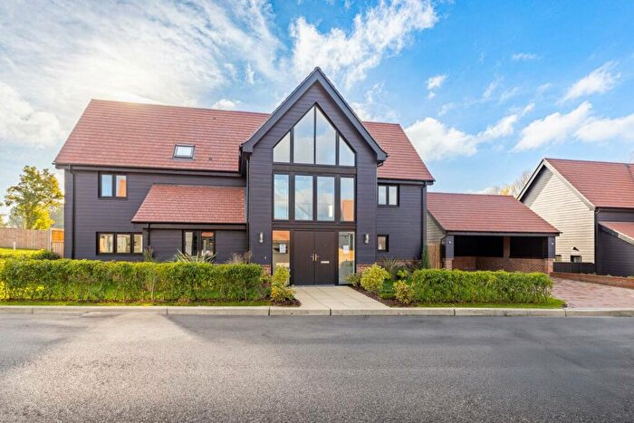 5 Bedroom Detached House For Sale In Bardfield Road, Thaxted, Dunmow, CM6