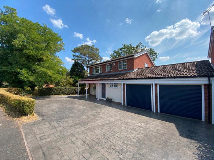 4 Bedroom Detached House For Sale In Mortimer Drive, Sandbach, CW11