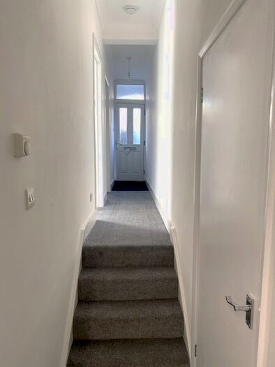 1 Bedroom Flat To Rent In Ecclesbourne Road, Thornton Heath, CR7