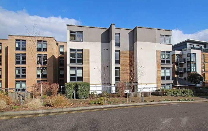 1 Bedroom Flat To Rent In Scott Avenue, Putney, SW15