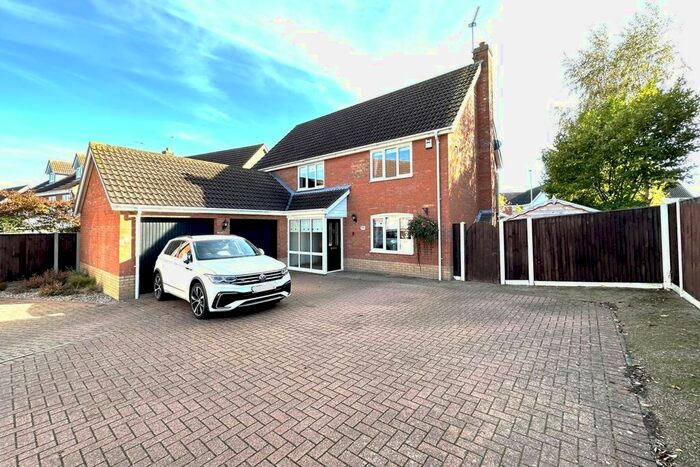 4 Bedroom Detached House To Rent In Rowntree Close, Lowestoft, NR32