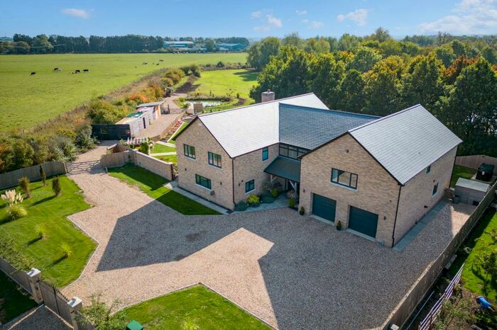 6 Bedroom Detached House For Sale In Barway Road, Barway, CB7