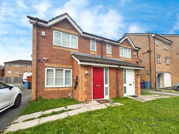 3 Bedroom Semi-Detached House To Rent In Carillion Close, Liverpool, Merseyside, L11