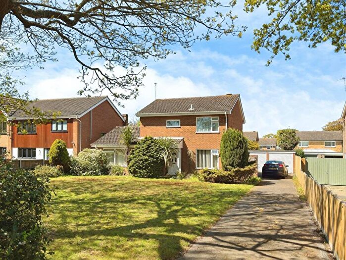 4 Bedroom Detached House For Sale In Gunton Church Lane, Lowestoft, Suffolk, NR32