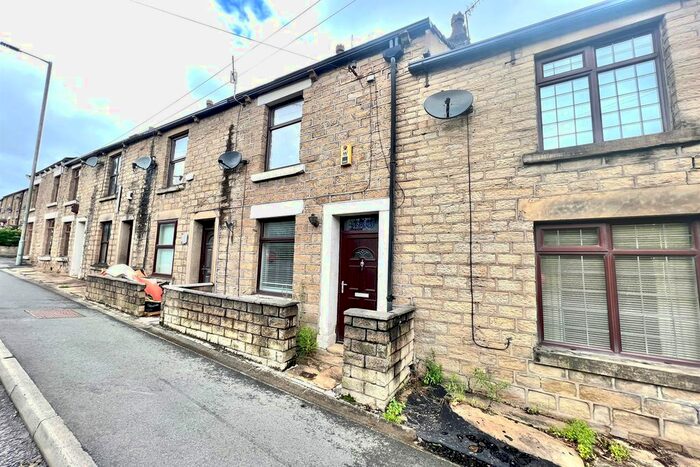 3 Bedroom Town House To Rent In Mottram Moor, Hollingworth, Hyde, SK14