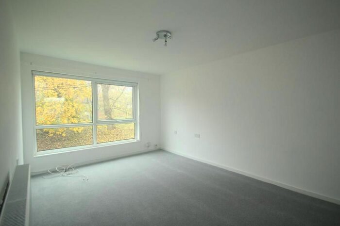 2 Bedroom Flat To Rent In Hampsthwaite Road, Harrogate, HG1