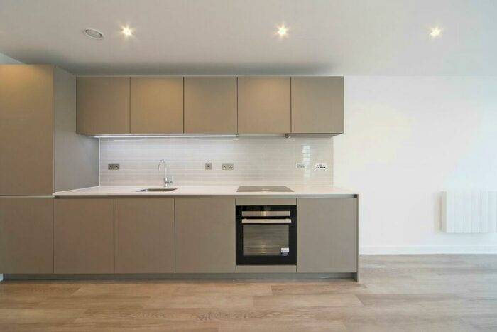 3 Bedroom Flat To Rent In Lionel Street Jewellery Quarter, B3