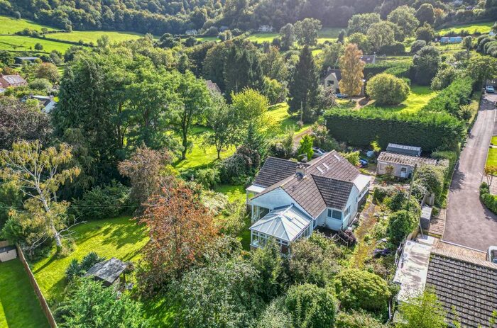 3 Bedroom Detached House For Sale In Middleyard, Kings Stanley, GL10