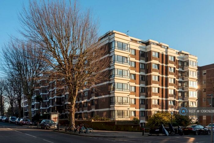 2 Bedroom Flat To Rent In Cromwell Road, Hove, BN3