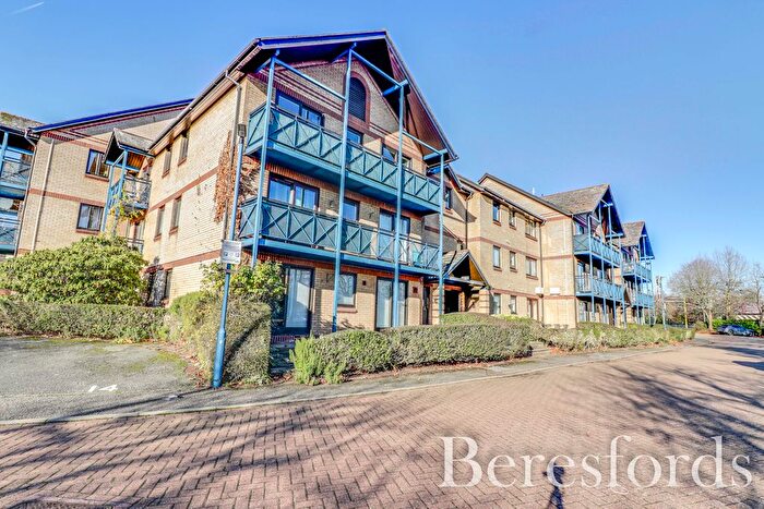 1 Bedroom Flat For Sale In Claremont Heights, Colchester, CO1