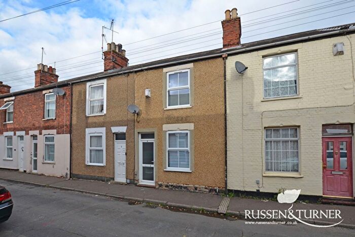 2 Bedroom Terraced House For Sale In Ouse Avenue, King's Lynn, PE30