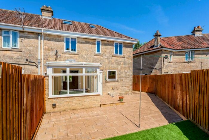 3 Bedroom Semi-Detached House To Rent In Odins Road Bath, BA2