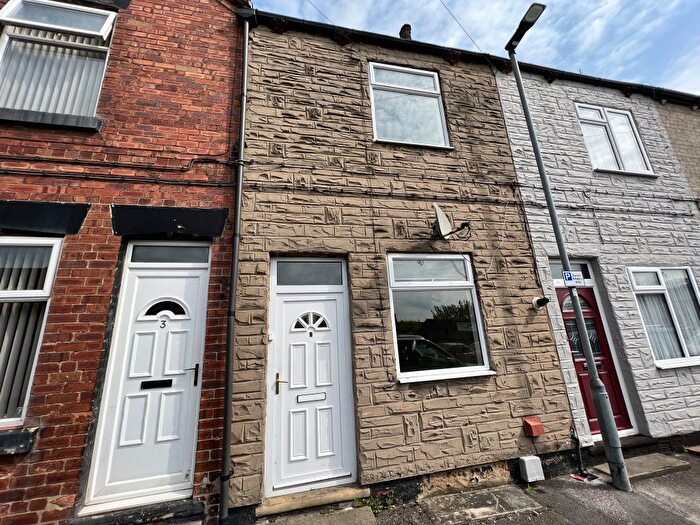 2 Bedroom Terraced House To Rent In Regent Street, Featherstone, WF7