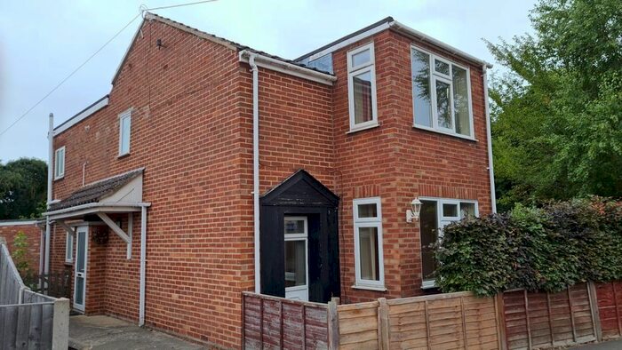 2 Bedroom Detached House To Rent In Northons Lane, Holbeach, Spalding, PE12