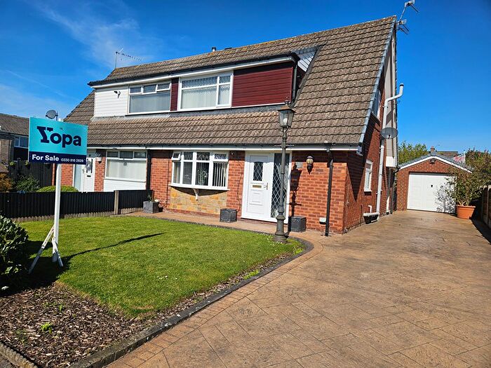 3 Bedroom Semi Detached House For Sale In Clyde Crescent, Winsford, CW7
