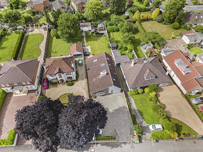 4 Bedroom Detached Bungalow For Sale In Bath Road, Saltford, BS31