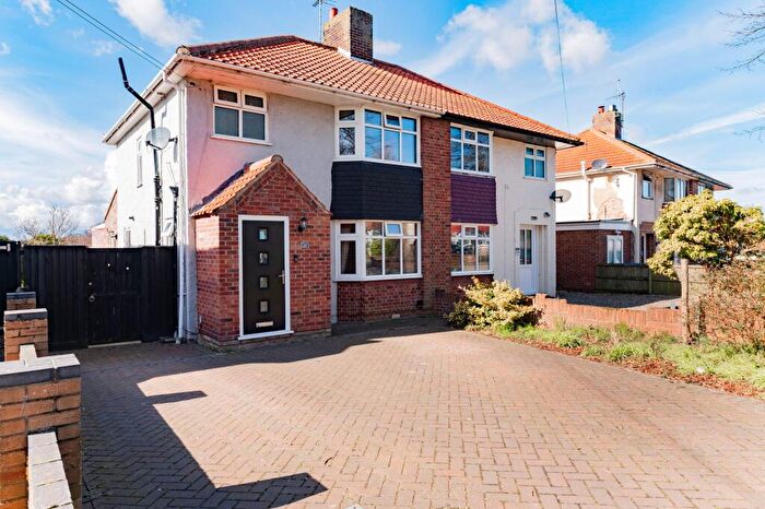 3 Bedroom Semi-Detached House For Sale In Higher Drive, Oulton Broad, NR32