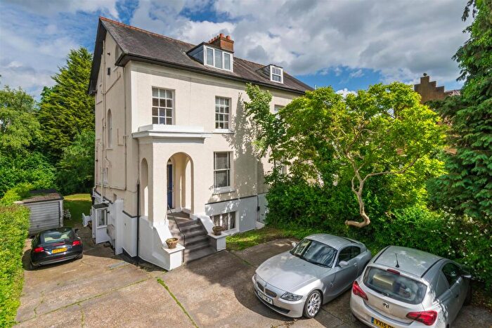 1 Bedroom Apartment To Rent In Reigate Hill, Reigate, RH2