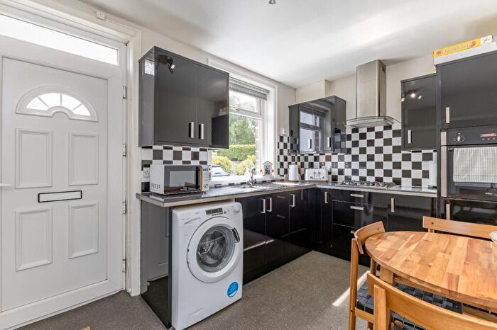 2 Bedroom Terraced House For Sale In Paris, Scholes, Holmfirth, HD9