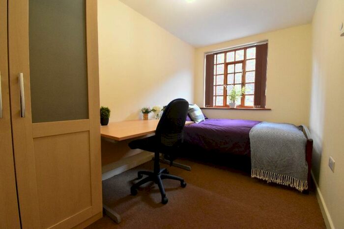 4 Bedroom Flat To Rent In Lion Works, Arundel Street, Sheffield, Sheffield, S1