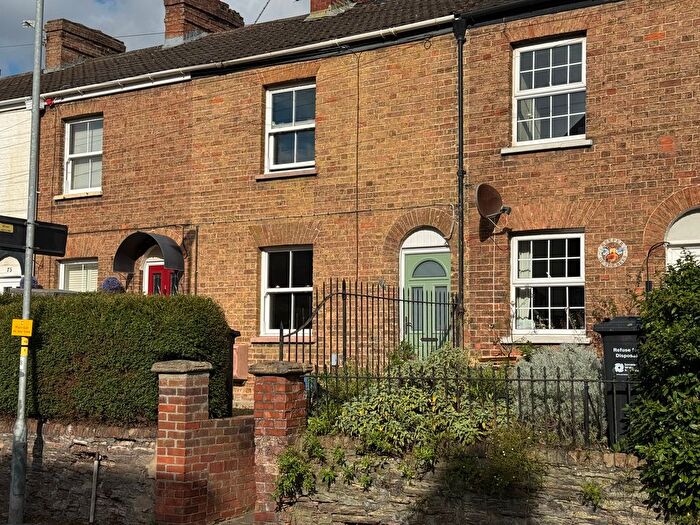 3 Bedroom Property To Rent In South Road, Taunton, TA1