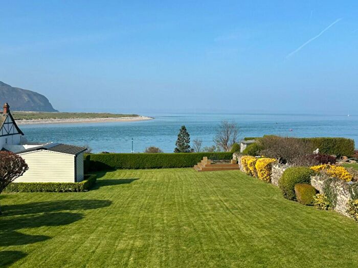 2 Bedroom Detached Bungalow For Sale In Sandbanks, Deganwy Village, Conwy., LL31
