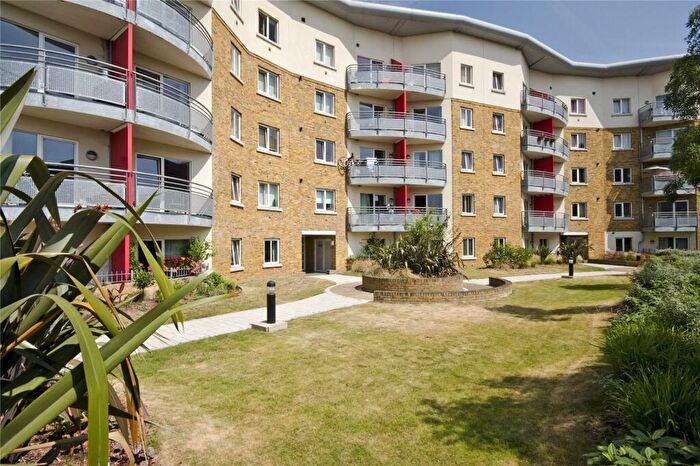 1 Bedroom Flat To Rent In John Bell Tower East, Pancras Way, Bow, London, E3