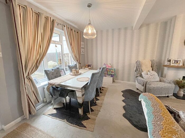 2 Bedroom Semi-Detached House For Sale In Tower Close, Hitchin, SG4