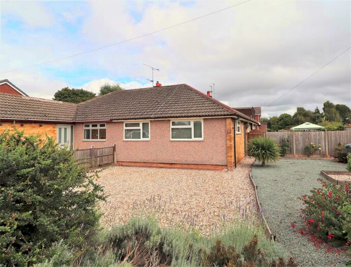 2 Bedroom Semi-Detached Bungalow To Rent In Winchester Avenue, Weddington, Nuneaton, CV10