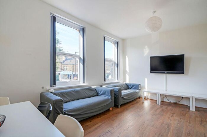 4 Bedroom Flat To Rent In A Sharrow Vale Road, Ecclesall, S11