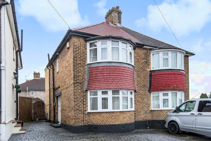 3 Bedroom Semi-Detached House To Rent In Exmouth Road Welling, DA16