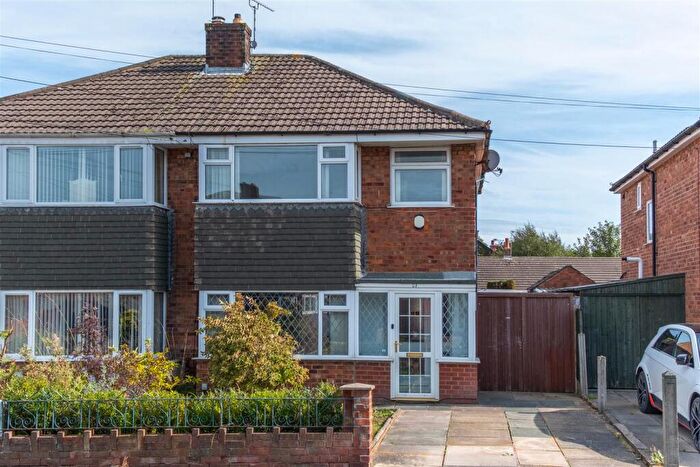 3 Bedroom Semi-Detached House For Sale In Sidney Avenue, Hesketh Bank, Preston, PR4