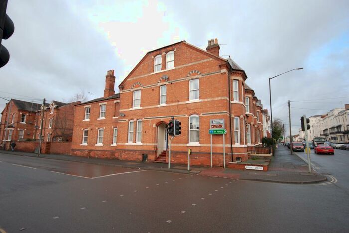 10 Bedroom End Of Terrace House To Rent In Regent Street, Leamington Spa, Warwickshire, CV32