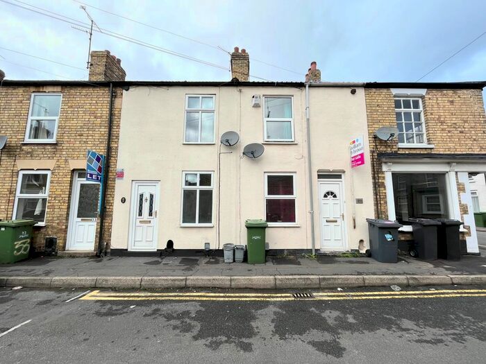 Houses for sale & to rent in PE1 2RZ, Lincoln Road, Central Peterborough