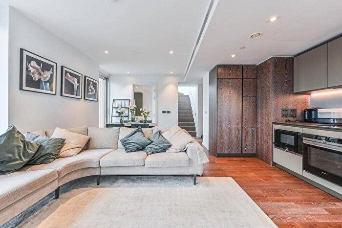 2 Bedroom Flat To Rent In Aurora Gardens, Battersea Power Station, London, SW11