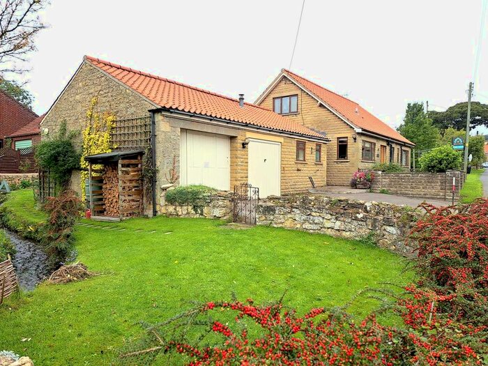 4 Bedroom Bungalow For Sale In Main Street, Allerston, Pickering, YO18