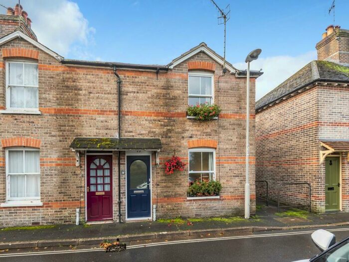 2 Bedroom End Of Terrace House To Rent In Frome Terrace, Dorchester, Dorset, DT1