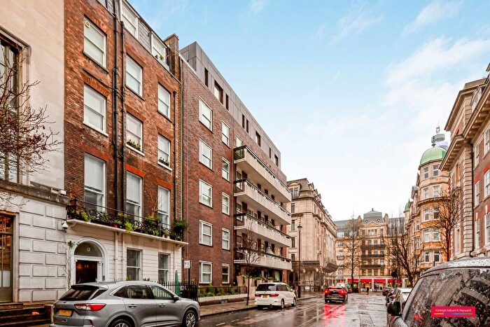 2 Bedroom Flat To Rent In Weymouth Street, London, W1W