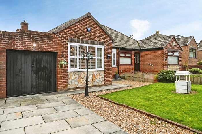 3 Bedroom Bungalow For Sale In Longshaw Old Road, Billinge, Wigan, Greater Manchester, WN5