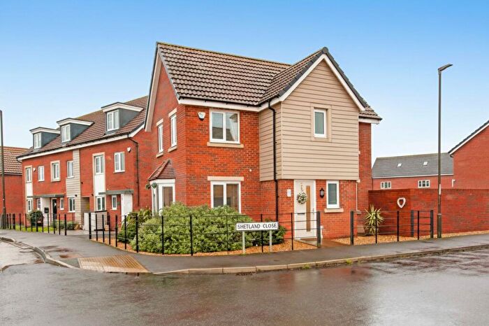 3 Bedroom Detached House For Sale In Shetland Close, Shirebrook, NG20